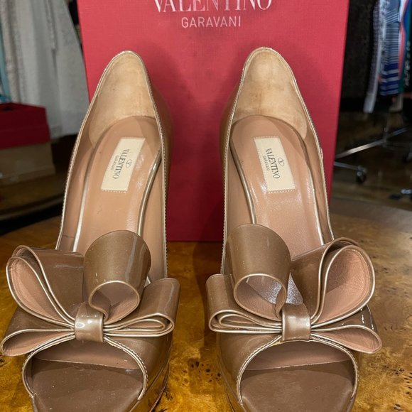 VALENTINO GARAVANI "BOW" peep toe platform pump - Picture 5 of 5